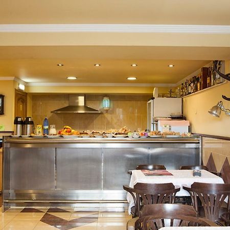 Hotel La Casa Del Abuelo Tapia De Casariego Kültér fotó